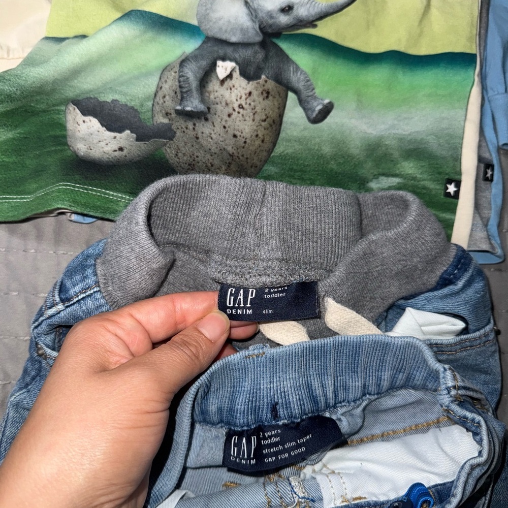 Molo Boys & gap bundle size 2 - Picture 8 of 12